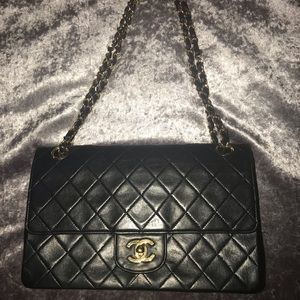 Chanel classic small with gold hardware